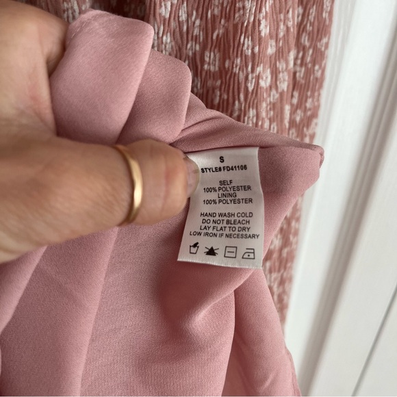 Carly Jean Los Angeles Ada Pink Dainty Floral Midi Maxi Dress - Picture 6 of 7